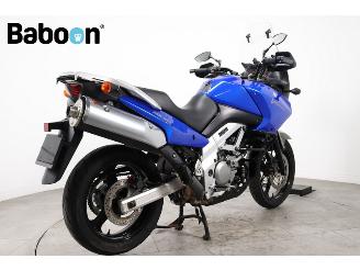 Suzuki DL 650 V-Strom picture 8