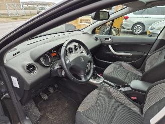 Peugeot 308 1.6 vti active picture 8