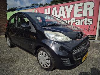 krockskadad bil auto Peugeot 107 1.0 12v sublime 2010/2