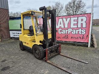 krockskadad bil machine Hyster  Hyster 2.50 Ton Diesel 2000/1