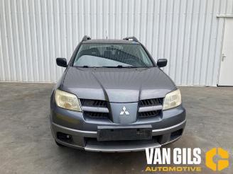 Uttjänta bilar auto Mitsubishi Outlander Outlander (CU), SUV, 2001 / 2007 2.0 16V 4x2 2005/8