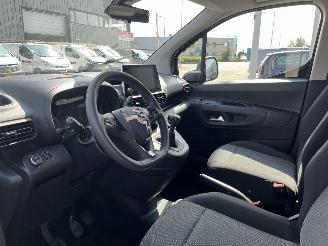 Opel Combo 1.5D L2H1 75KW picture 13