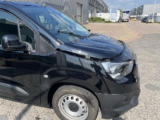 Opel Combo 1.5D L2H1 75KW picture 11