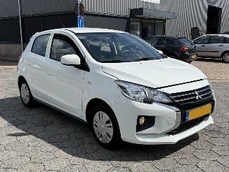 Mitsubishi Space-star 1.2 Connect+ picture 3