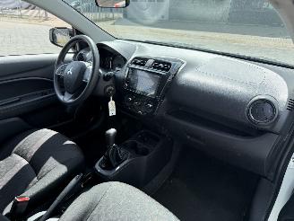Mitsubishi Space-star 1.2 Connect+ picture 11