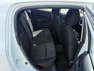 Mitsubishi Space-star 1.2 Connect+ picture 10