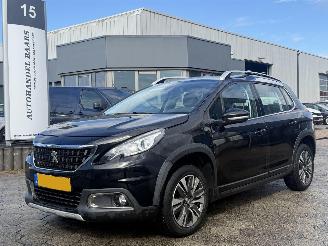 krockskadad bil auto Peugeot 2008 1.2 PureTech Allure 2017/9