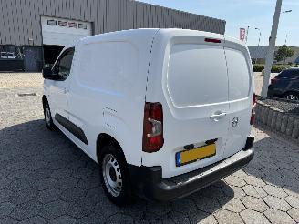 Opel Combo AUTOMAAT 1.5D L1H1 Edition picture 7
