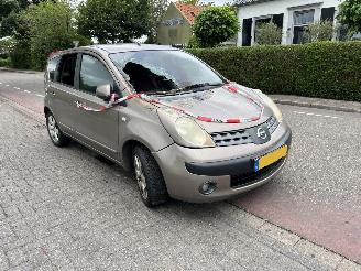 Nissan Evalia 1.6-16V picture 1