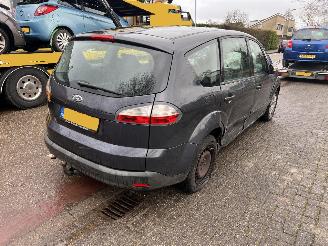 Ford S-Max 2.0-16V Trend picture 3