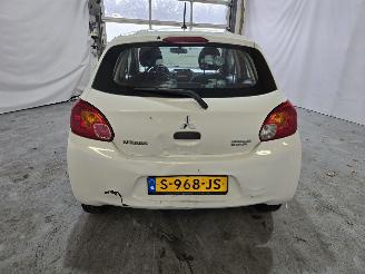 Mitsubishi Space-star 1.0 Entry picture 6