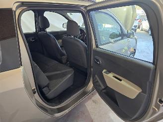 Dacia Lodgy 1.2 TCe Prestige 5p picture 16