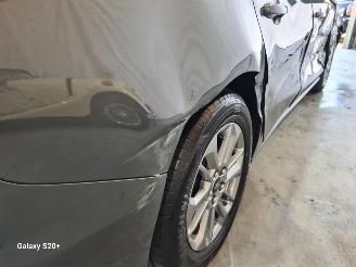 Ford Focus 1.0 EBH Titanium picture 8