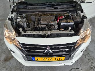 Mitsubishi Space-star 1.2 Cool+ picture 12