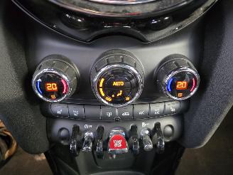 Mini Cooper 1.5 Cooper Chili picture 28