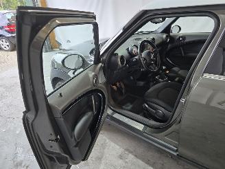 Mini Cooper COUNTRYMAN 1.6 Cooper Pepper picture 21