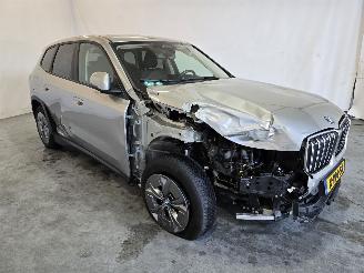 Schadeauto BMW iX1 xDrive30 Launch Edition 67 kWh 2024/3