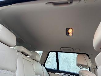 BMW 5-serie 528i x-drive luxury picture 15