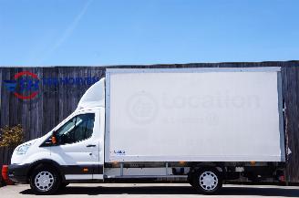 krockskadad bil auto Ford Transit 2.0 TDCi Koffer Laadklep Airco Cruise 96KW Euro 6 2019/7