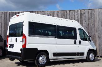 Peugeot Boxer 2.2 HDi L2H2 9-Persoons Airco Cruise Trekhaak 88KW Euro 6 picture 3