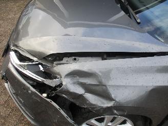 Volkswagen Polo 1.0 First Edition drs picture 14