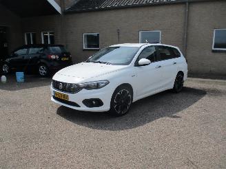 Fiat Tipo Stationwagon 1.4 Street picture 3