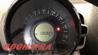 Peugeot 108 108, Hatchback, 2014 1.0 12V picture 10