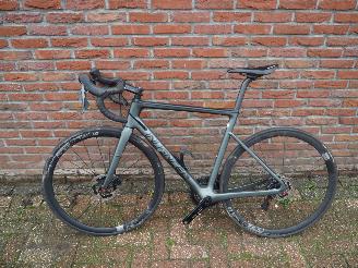 skadebil fiets Overige  Invence R One Nano 2024/3