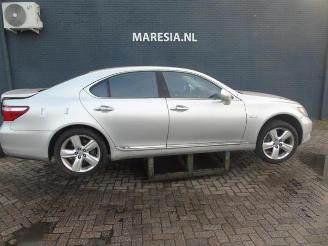 Lexus LS LS (F4), Sedan, 2006 / 2017 460 4.6 32V VVT-i picture 10