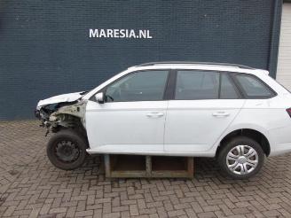 disassembly passenger cars Skoda Fabia Fabia III Combi (NJ5), Combi 5-drs, 2014 / 2022 1.0 TSI 12V 2017/9