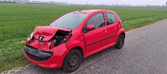 Vrakbiler auto Peugeot 107 1.0 12v 2009/1
