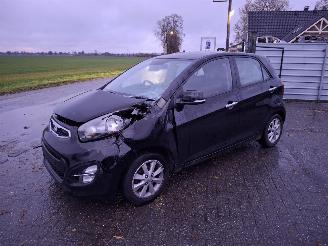 Vaurioauto  passenger cars Kia Picanto 1.0 3CIL 2015/1