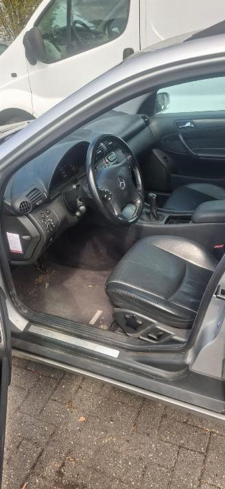 Mercedes C-klasse C 200 KOMPRSSOR picture 7