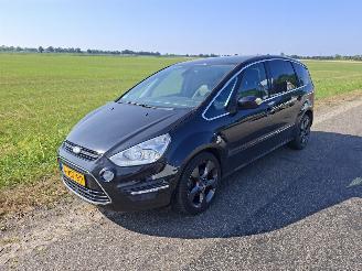 skadebil auto Ford S-Max 1.6 16v SCTI 2011/9
