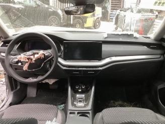 Skoda Octavia Octavia Combi (NXAC), Combi 5-drs, 2019 1.0 TSI e-TEC 12V picture 17