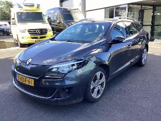 disassembly passenger cars Renault Mégane  2013/3