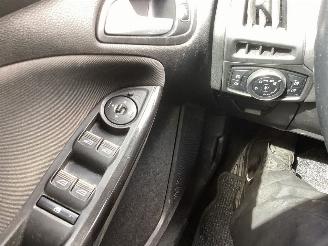 Ford Focus 1.0 Trend picture 13