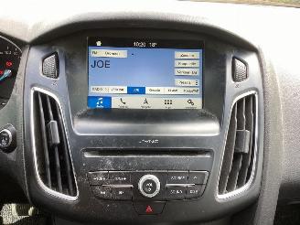 Ford Focus 1.0 Trend picture 14