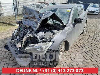 Mazda 3 3 (BM/BN), Hatchback, 2013 / 2019 2.0 SkyActiv-G 120 16V picture 3