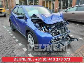 Vrakbiler auto Toyota Aygo Aygo X, Hatchback, 2022 1.0 12V VVT-i 2024/5