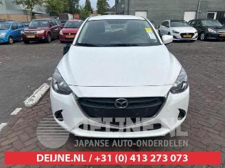 Mazda 2 2 (DJ/DL), Hatchback, 2014 1.5 SkyActiv-G 75 picture 2