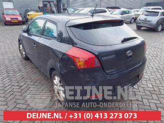 Kia Pro cee d Pro cee'd (EDB3), Hatchback 3-drs, 2008 / 2012 1.4 CVVT 16V picture 5