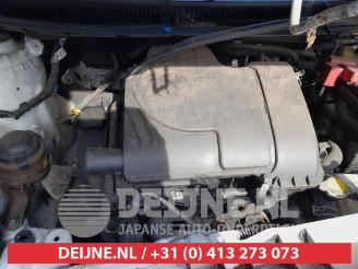 Toyota Yaris Yaris II (P9), Hatchback, 2005 / 2014 1.0 12V VVT-i picture 19