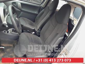 Toyota Aygo Aygo (B10), Hatchback, 2005 / 2014 1.0 12V VVT-i picture 11