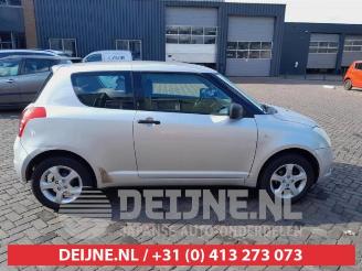 Suzuki Swift Swift (ZA/ZC/ZD1/2/3/9), Hatchback, 2005 / 2011 1.3 VVT 16V picture 8