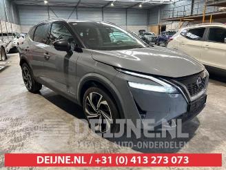 krockskadad bil bedrijf Nissan Qashqai Qashqai (J12), SUV, 2021 1.5 VC-T e-Power 16V 2022/6