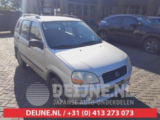 Vrakbiler auto Suzuki Ignis Ignis (FH), Hatchback, 2000 / 2005 1.3 16V 2003/7