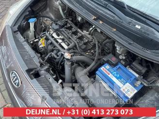 Kia Rio Rio III (UB), Hatchback, 2011 / 2017 1.2 CVVT 16V picture 32