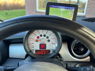 Mini Cooper 1.6 90kw Business Line picture 13