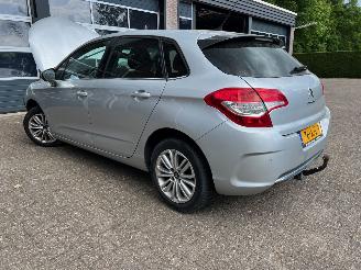 krockskadad bil auto Citroën C4 1.6 hdi Ligne Business 2012/6